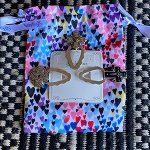 Brighton Cross Page markers! New!